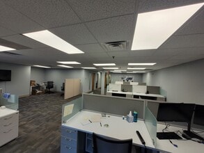 1320 Centre St, Newton, MA for lease Interior Photo- Image 2 of 9