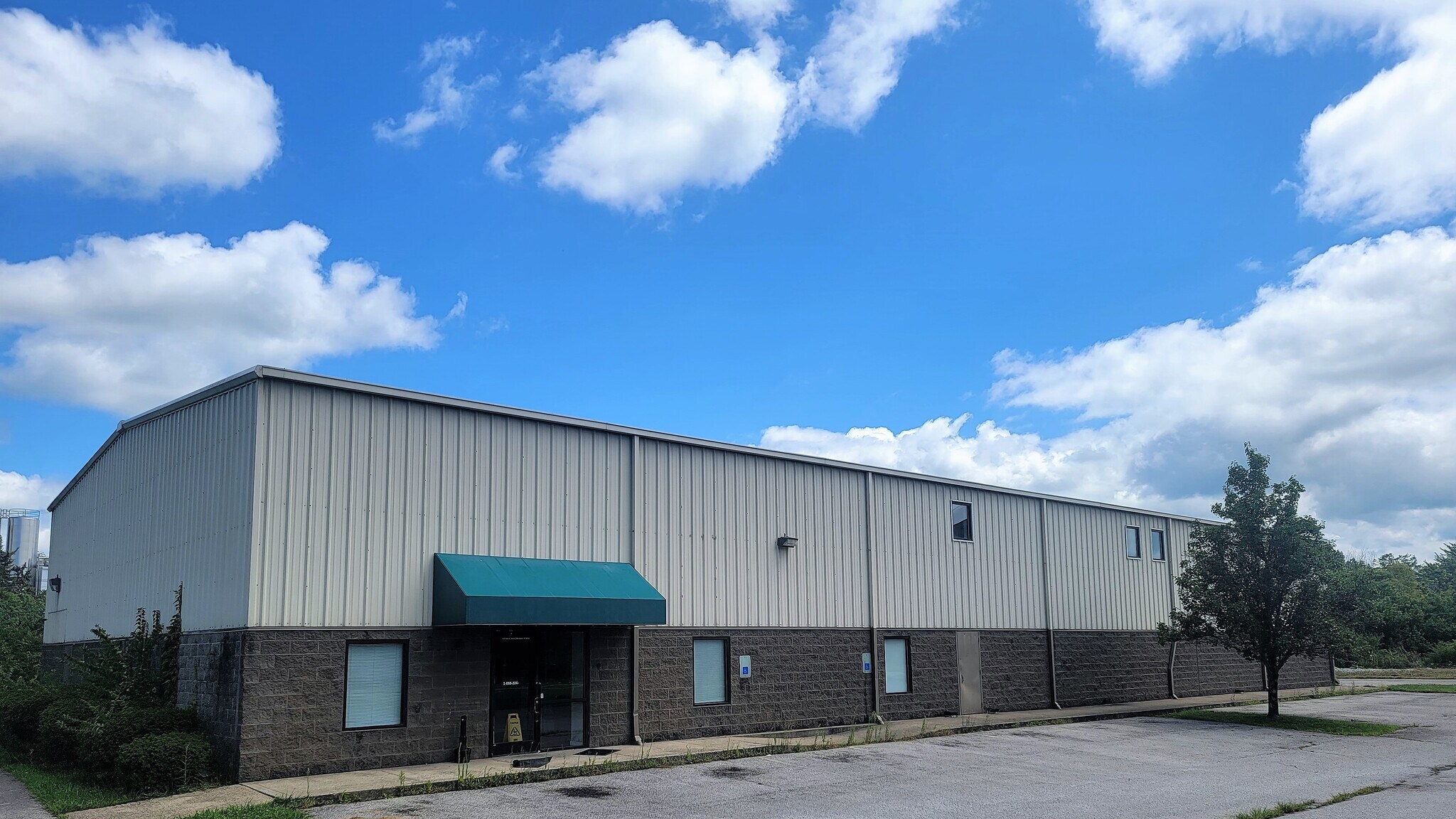 625 Tech Dr, Winchester, KY for sale Building Photo- Image 1 of 1