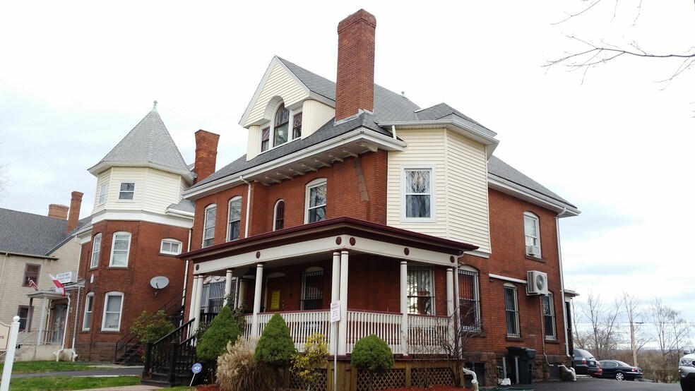 210 Wethersfield Ave, Hartford, CT for sale - Primary Photo - Image 1 of 1