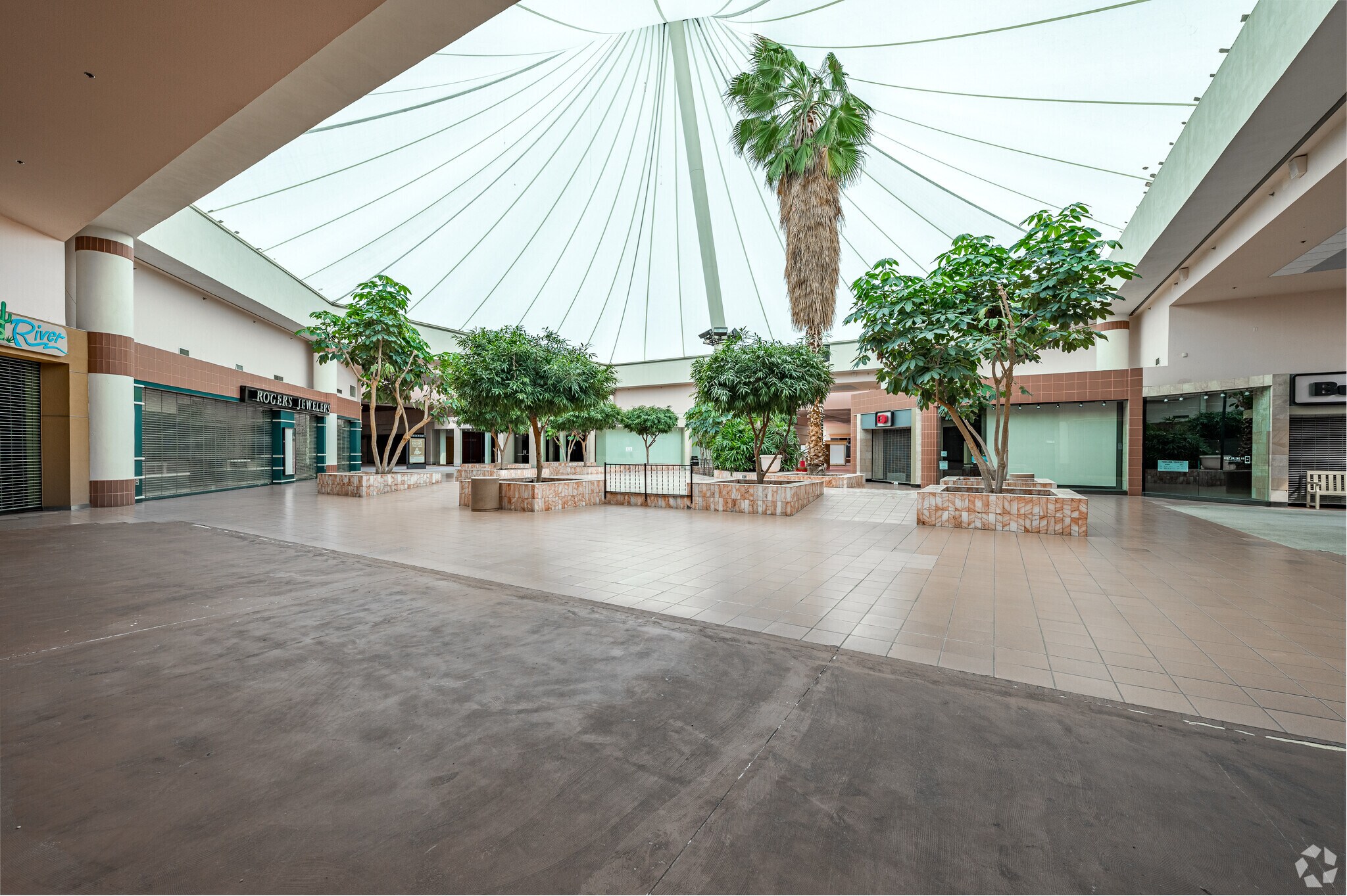 4800 N Texoma Pky, Sherman, TX 75090 Retail For Sale