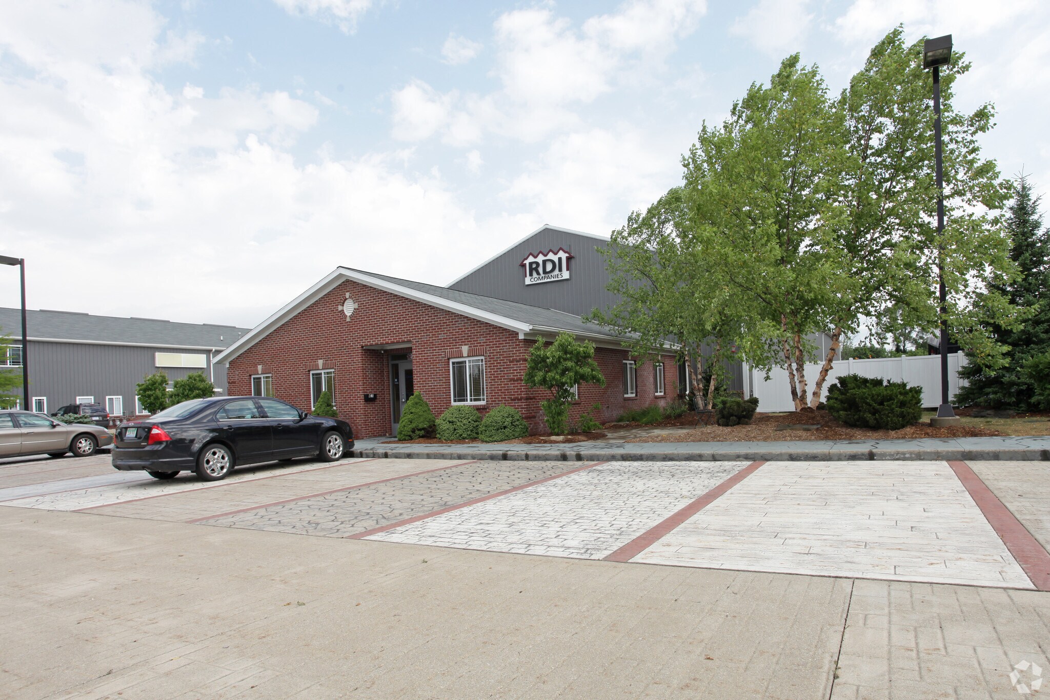 1239 76th St SW, Byron Center, MI for sale Primary Photo- Image 1 of 1