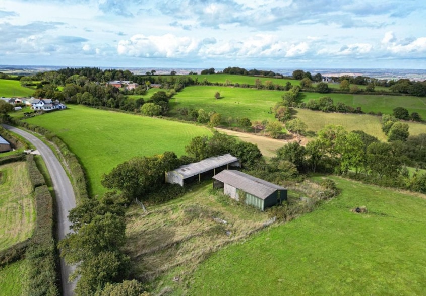 Folley Lane, Whitestone for sale - Primary Photo - Image 1 of 5