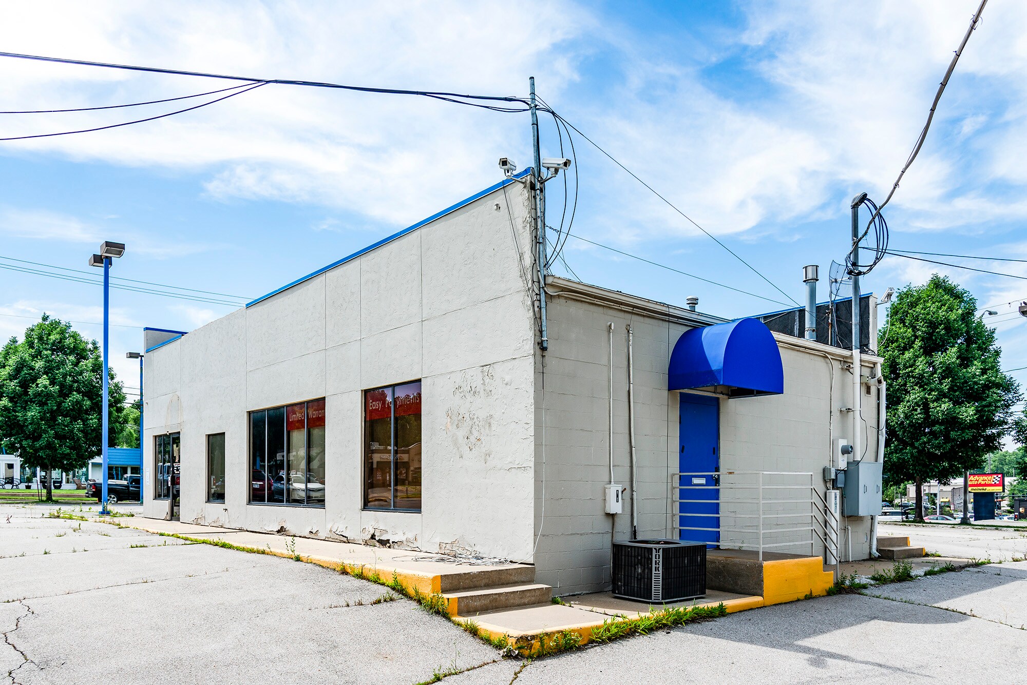 7601 Metcalf Ave, Overland Park, KS 66204 Retail for Sale