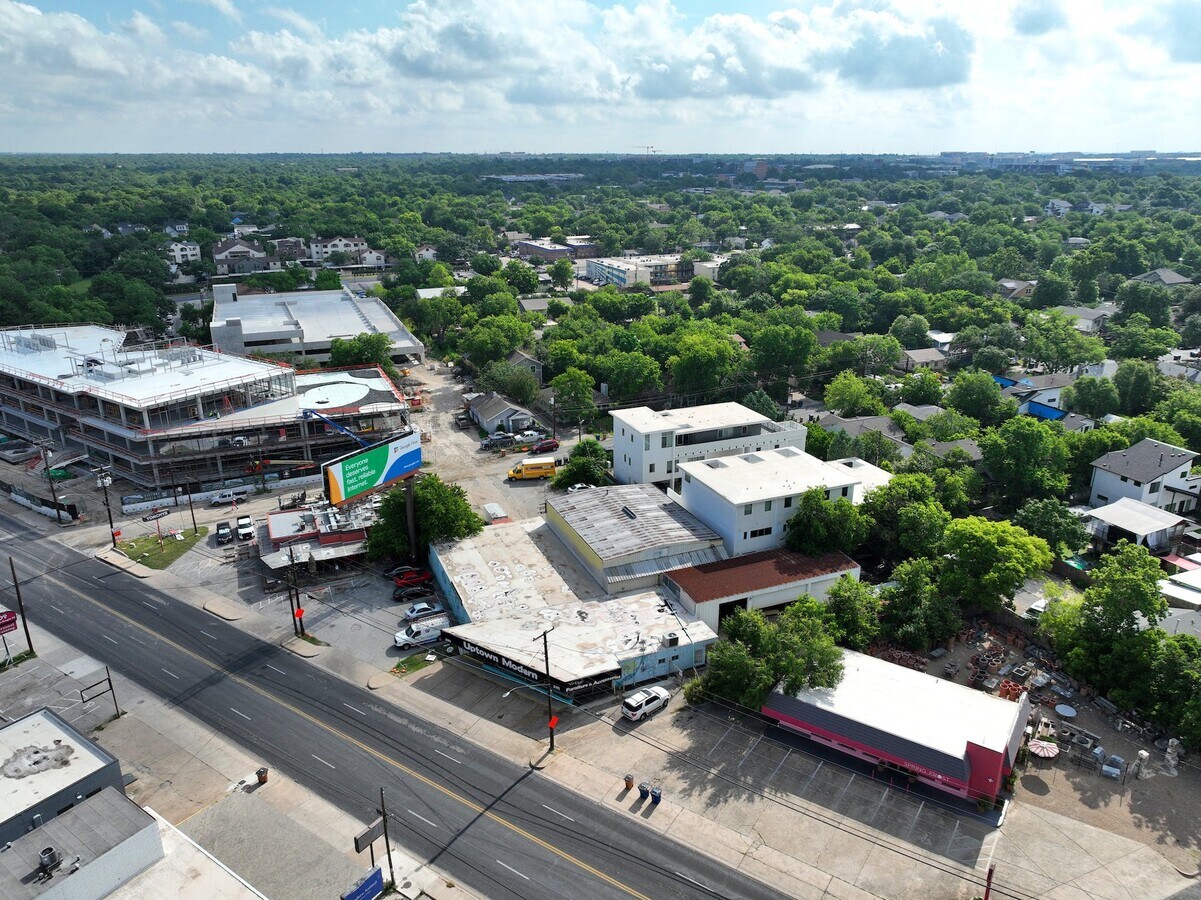 5111 Rd, Austin, TX 78756