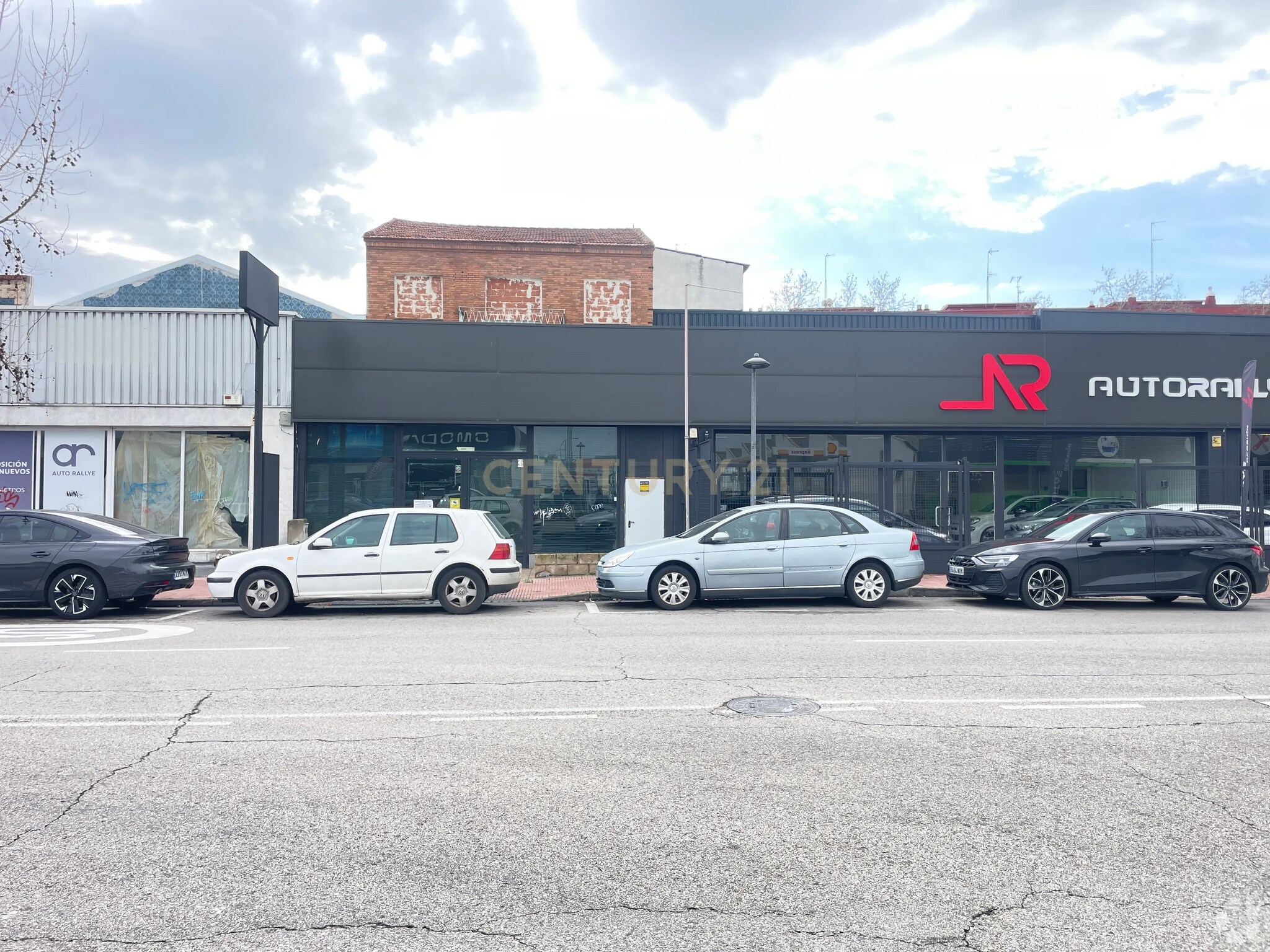 Industrial in Alcalá de Henares, Madrid for sale Building Photo- Image 1 of 8