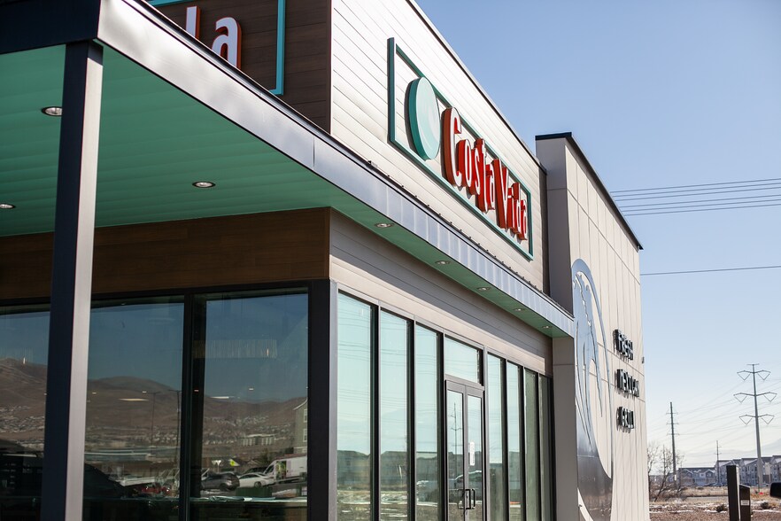 3679 W 2150 N, Lehi, UT for sale - Building Photo - Image 1 of 1