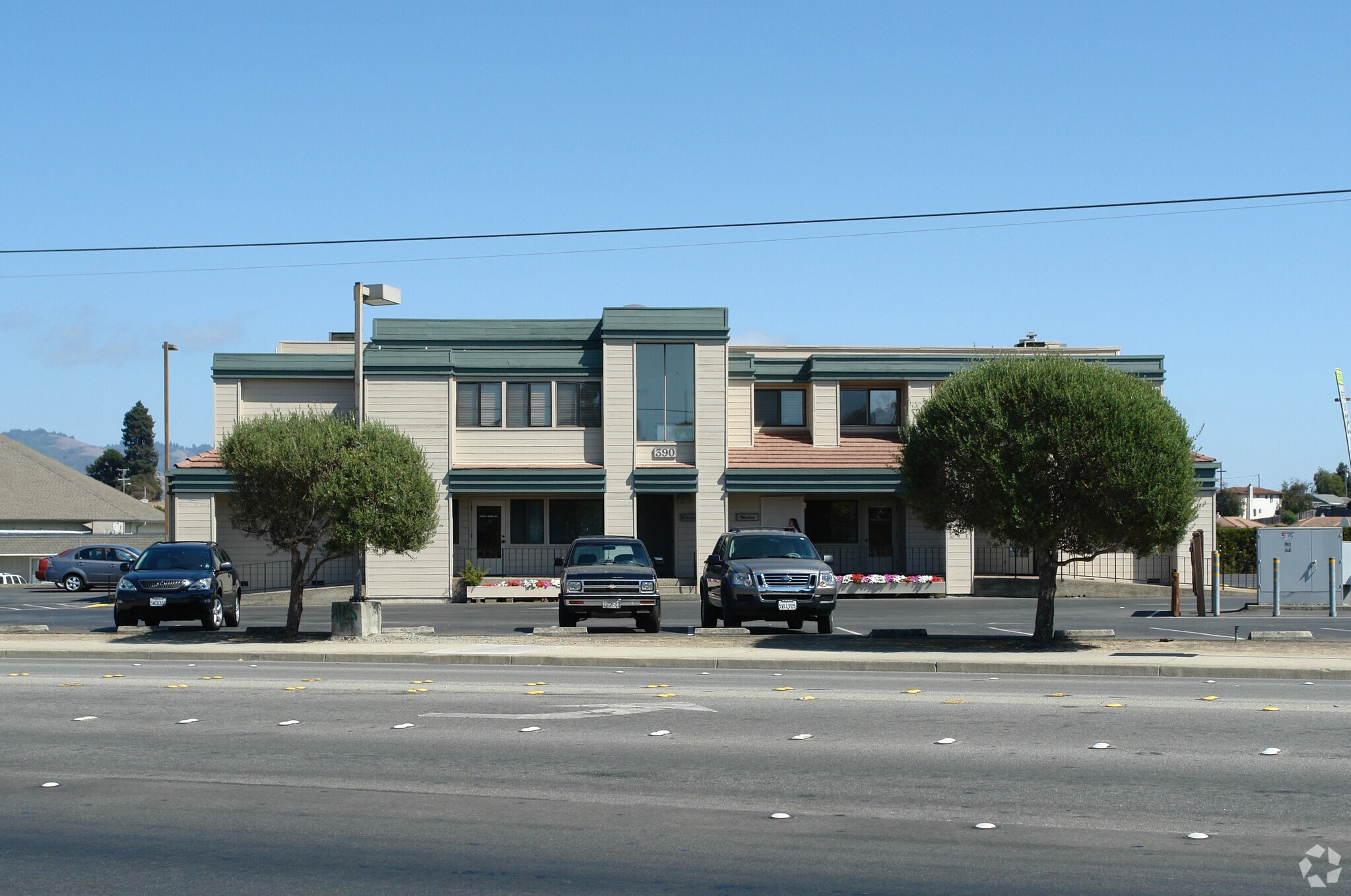 390 Green Valley Rd, Freedom, CA 95019