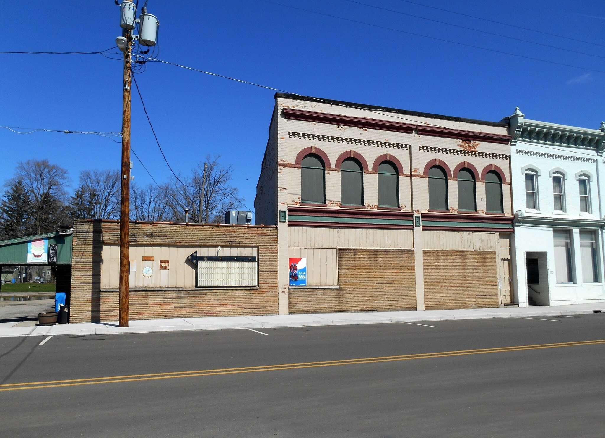 108 W Burr Oak, Athens, MI 49011