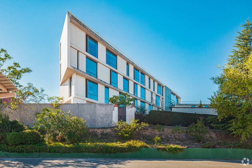 Carretera de Coruña, 110, Las Rozas de Madrid, Madrid for lease - Building Photo - Image 3 of 7