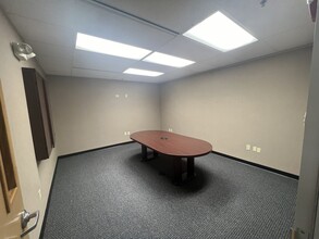 4770 Duke Dr, Mason, OH for lease Interior Photo- Image 1 of 9