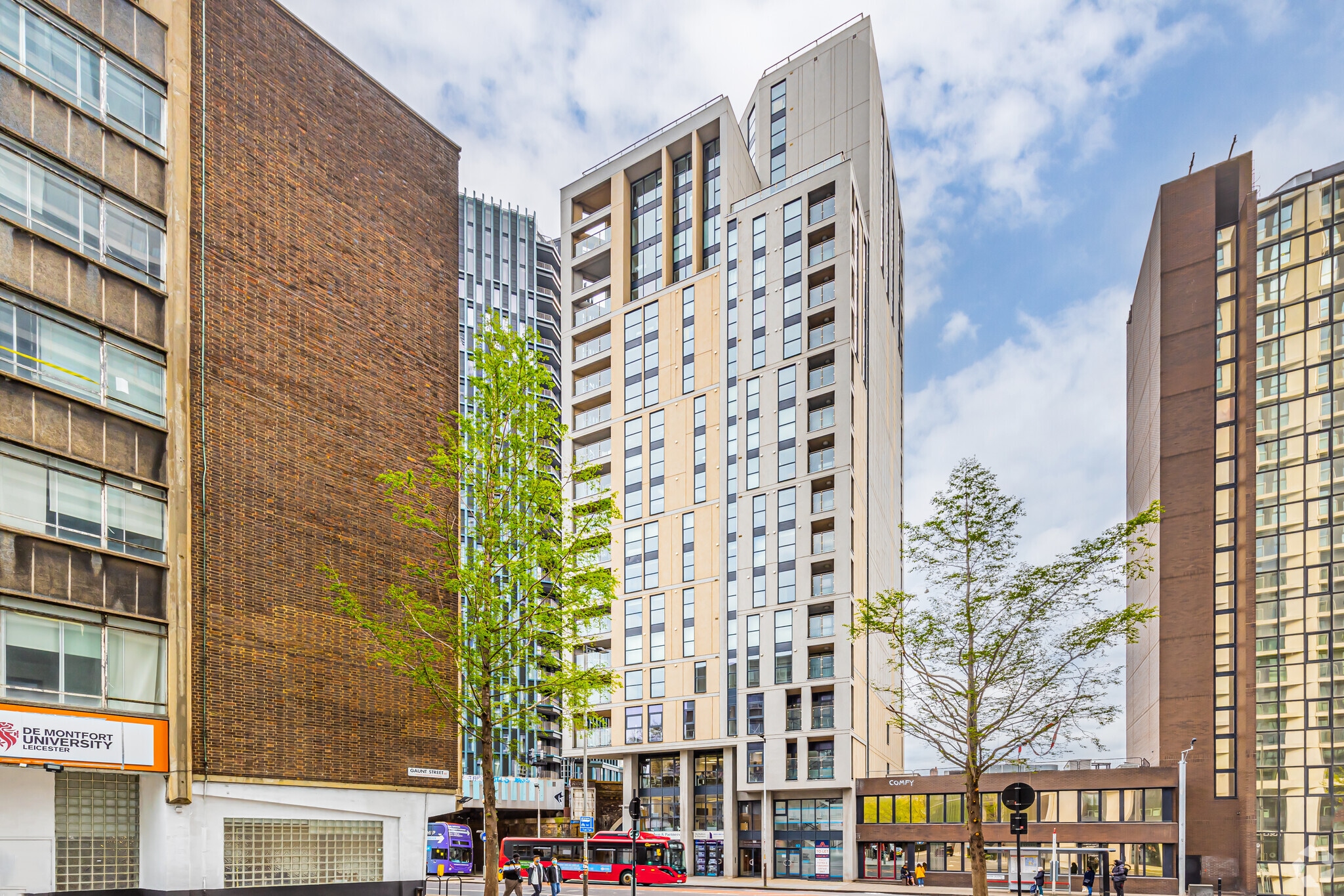 93 Newington Causeway, London for lease Primary Photo- Image 1 of 5