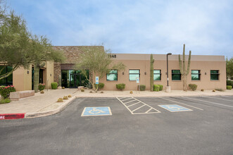 7440 E Pinnacle Peak Rd, Scottsdale, AZ for lease Building Photo- Image 1 of 9