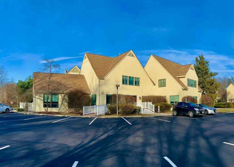 30 Jackson Rd, Medford, NJ for lease - Building Photo - Image 1 of 9