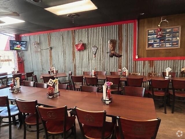 107 N Kent St, Gorman, TX for sale - Interior Photo - Image 3 of 36