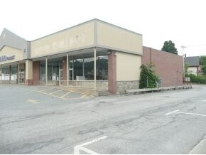 73 Pleasant St, Claremont, NH for lease - Building Photo - Image 2 of 5