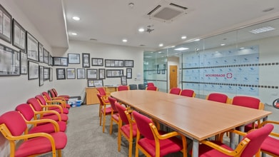 9-15 Queen St, Belfast for lease Interior Photo- Image 2 of 5