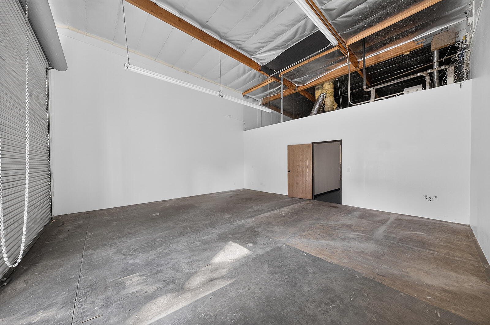 550-590 E Arrow Hwy, San Dimas, CA for lease Interior Photo- Image 1 of 3