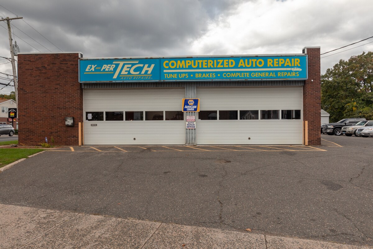 159 Middle Tpke W, Manchester, CT for sale Building Photo- Image 1 of 1