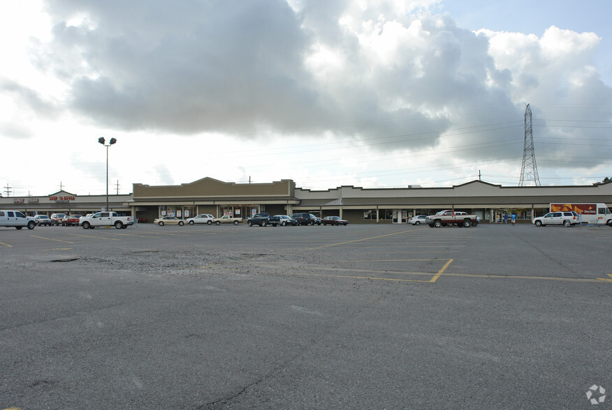 1605-1722 W Airline Hwy, La Place, LA for sale - Primary Photo - Image 1 of 1