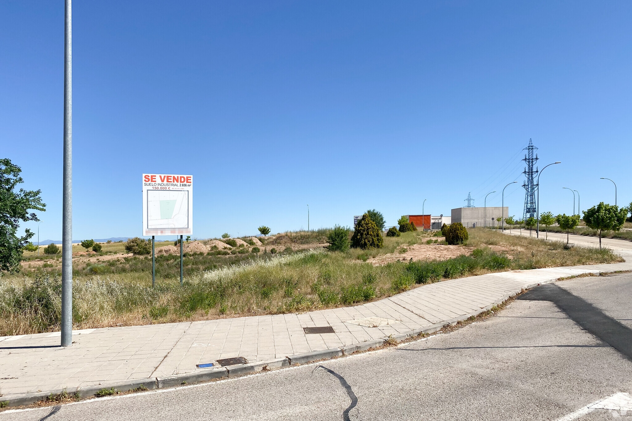 Calle del Cobre, 13, Chiloeches, Guadalajara for sale Primary Photo- Image 1 of 3