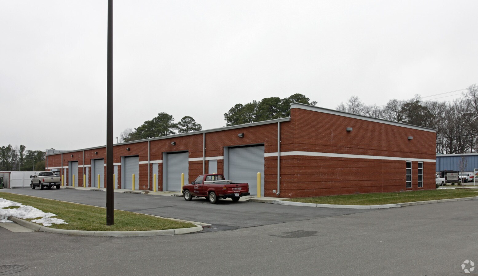 2503 58th St, Hampton, VA 23661