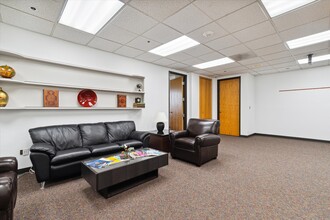 950 Stephenson Hwy, Troy, MI for lease Interior Photo- Image 2 of 6