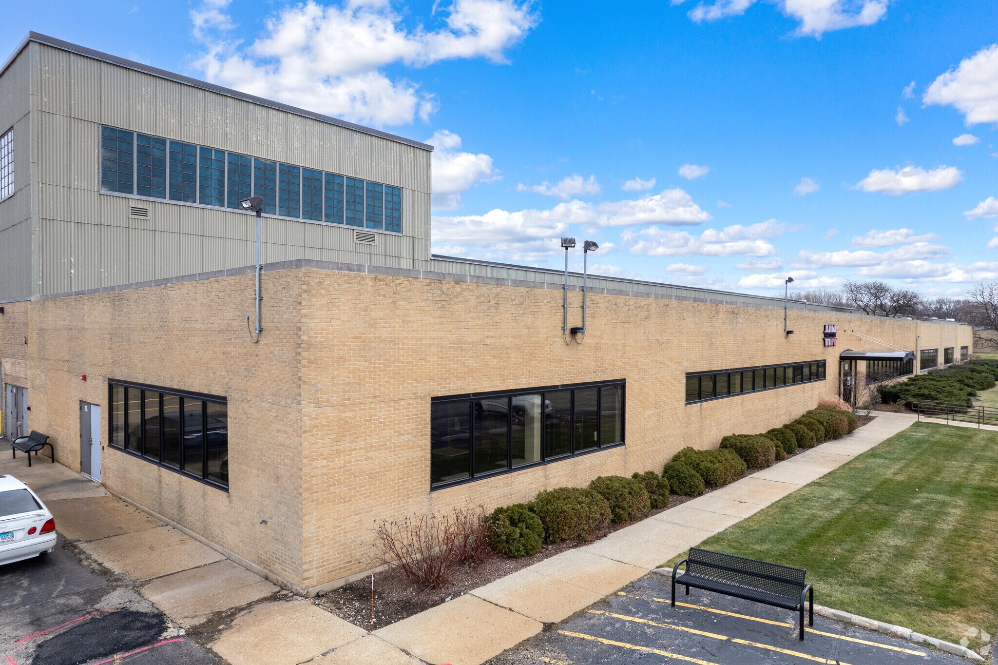 3601 N Skokie Hwy, North Chicago, IL for lease Building Photo- Image 1 of 7