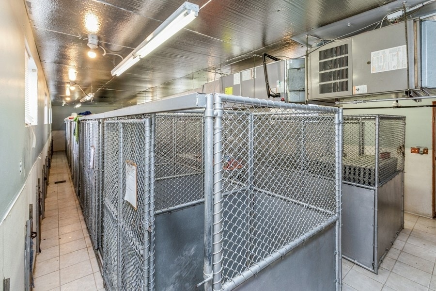 14-27 128th St, College Point, NY for lease Interior Photo- Image 1 of 3