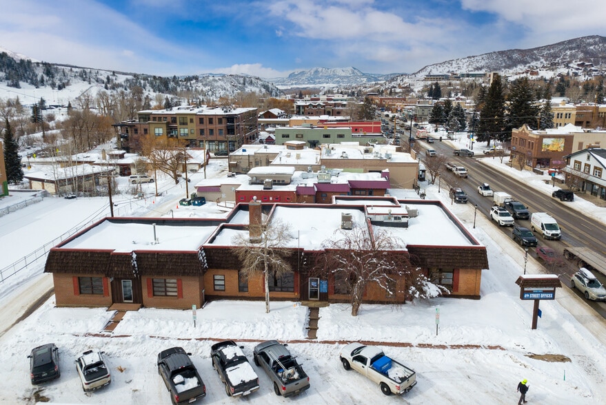 401 Lincoln Ave, Steamboat Springs, CO for sale - Building Photo - Image 3 of 9