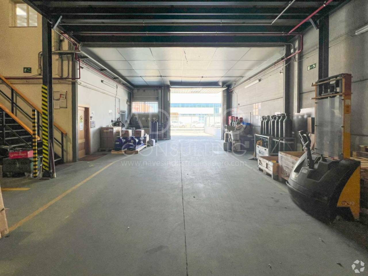 Industrial in San Fernando De Henares, MAD for lease Interior Photo- Image 1 of 12