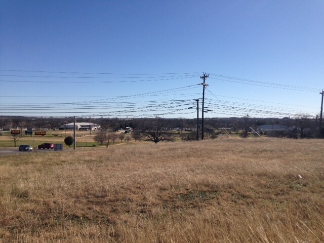 1300 N Austin Ave, Georgetown, TX for sale - Building Photo - Image 1 of 1