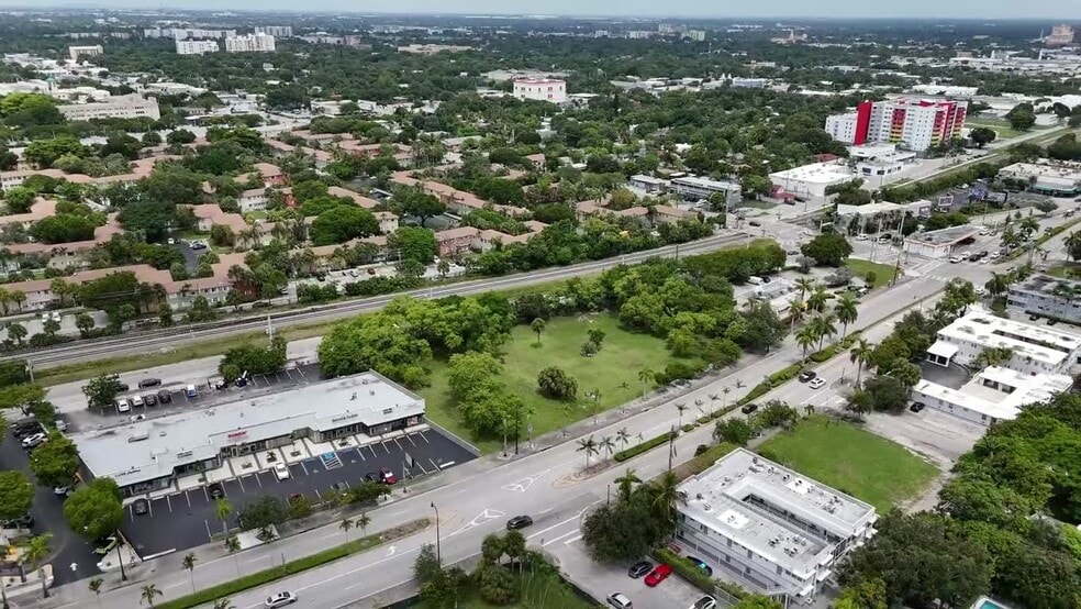 5220 Biscayne Blvd, Miami, FL for sale - Commercial Listing Video - Image 3 of 8
