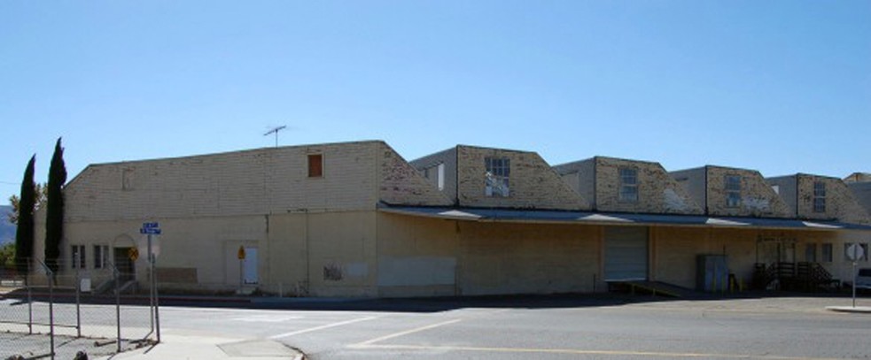 341 A St, Fillmore, CA for lease - Building Photo - Image 1 of 10