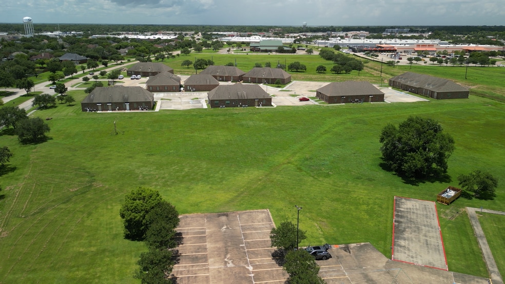 Lake Rd, Lake Jackson, TX for sale - Aerial - Image 1 of 21