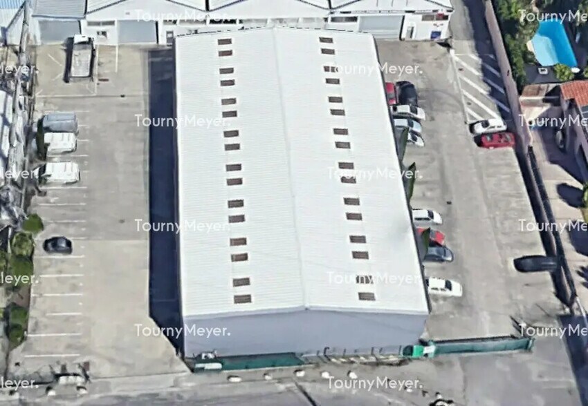 Office in Escalquens for lease - Aerial - Image 2 of 8