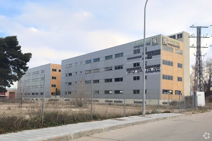 Calle Francisco Aritio, 164, Guadalajara, Guadalajara for lease - Building Photo - Image 2 of 2