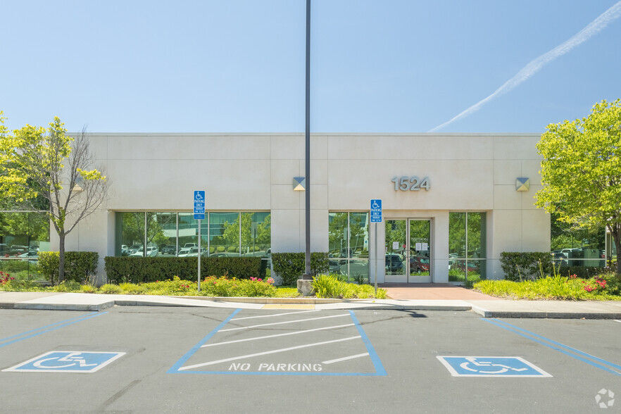 1524 Eureka Rd, Roseville, CA for lease - Building Photo - Image 3 of 5