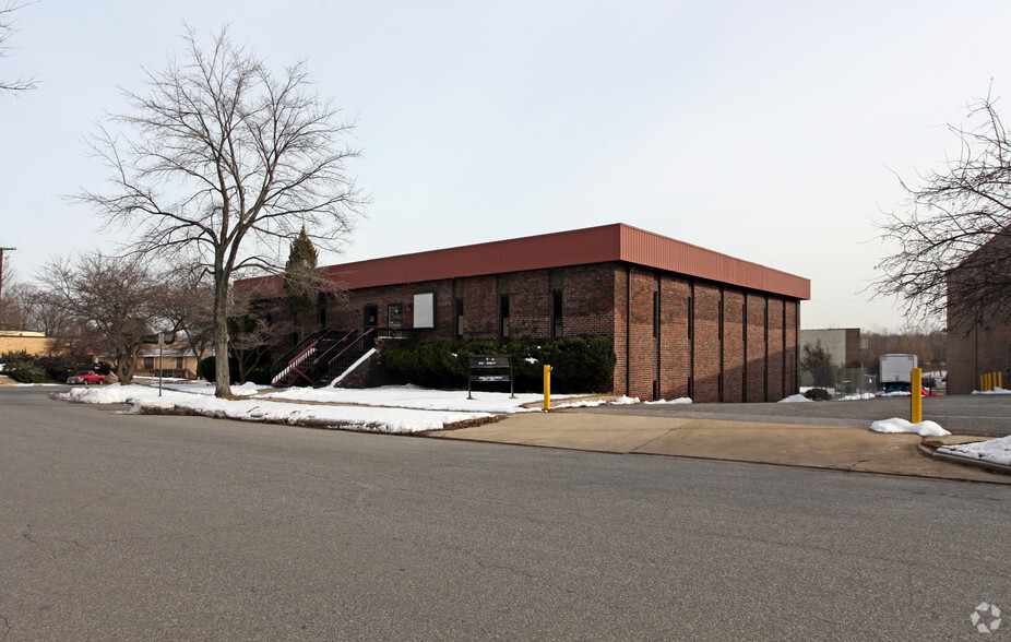 8007 Cryden Way, Forestville, MD for sale - Building Photo - Image 1 of 1