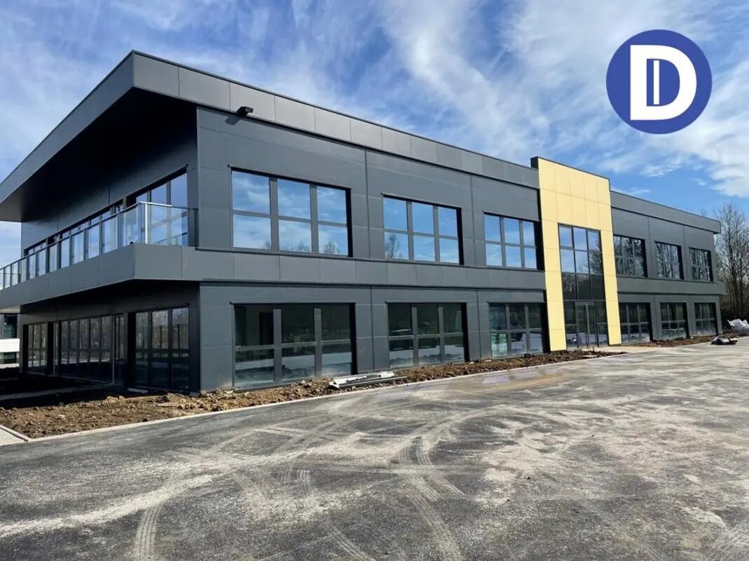 Office in Norroy-le-Veneur for sale Building Photo- Image 1 of 4