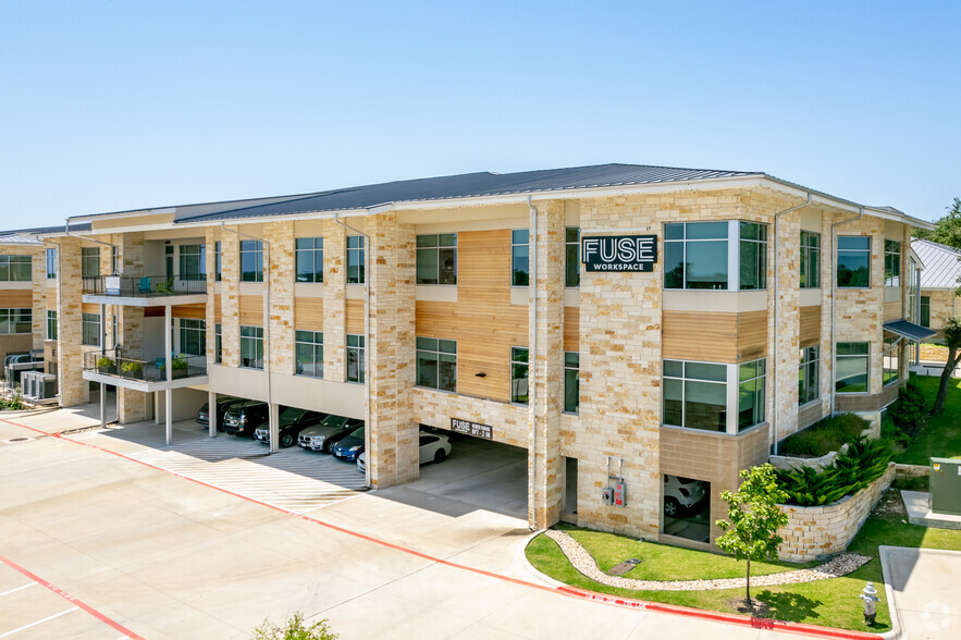 14425 Falcon Head Blvd, Austin, TX for lease - Building Photo - Image 3 of 16