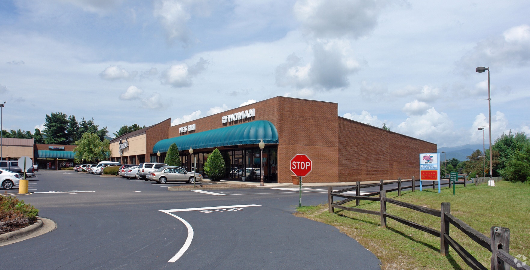 800 Fairview Rd, Asheville, NC 28803