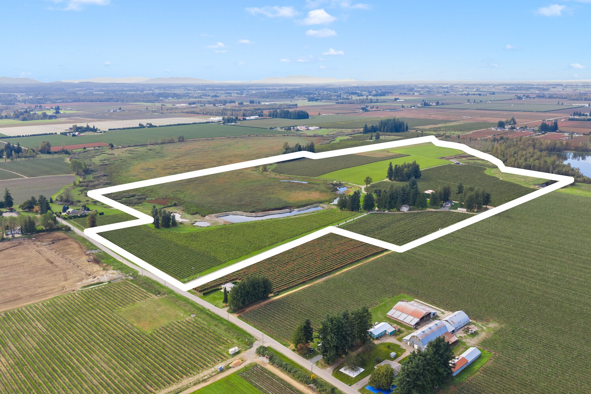 197 Clearbrook Rd, Abbotsford, BC for sale Primary Photo- Image 1 of 24