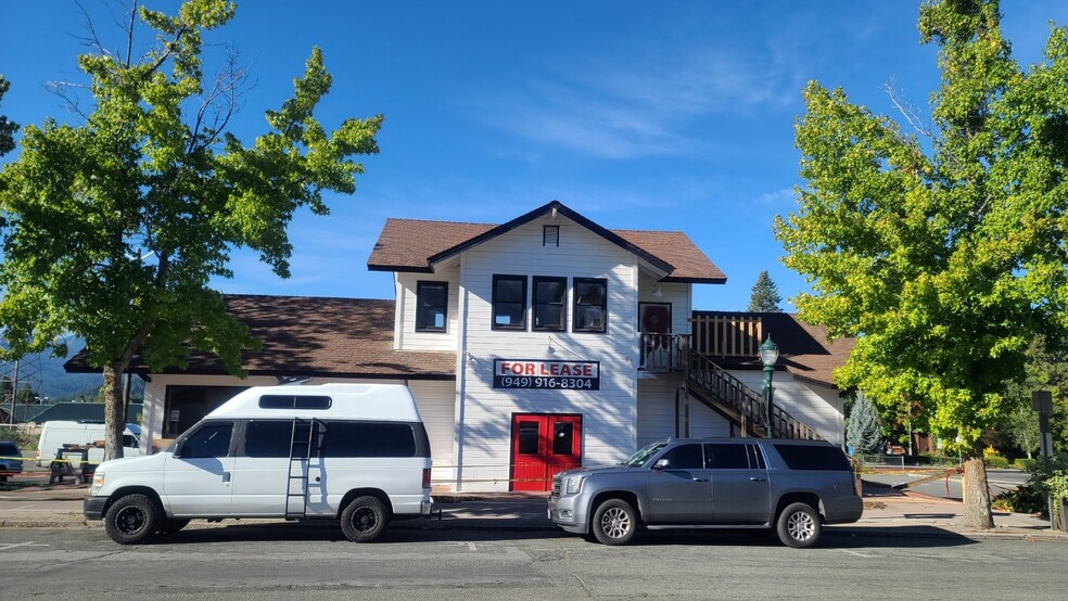 415 N Mount Shasta Blvd, Mount Shasta, CA for lease - Building Photo - Image 1 of 21