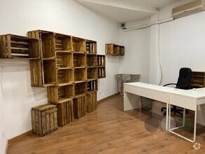 Retail in Valdemorillo, Madrid for lease Interior Photo- Image 2 of 6