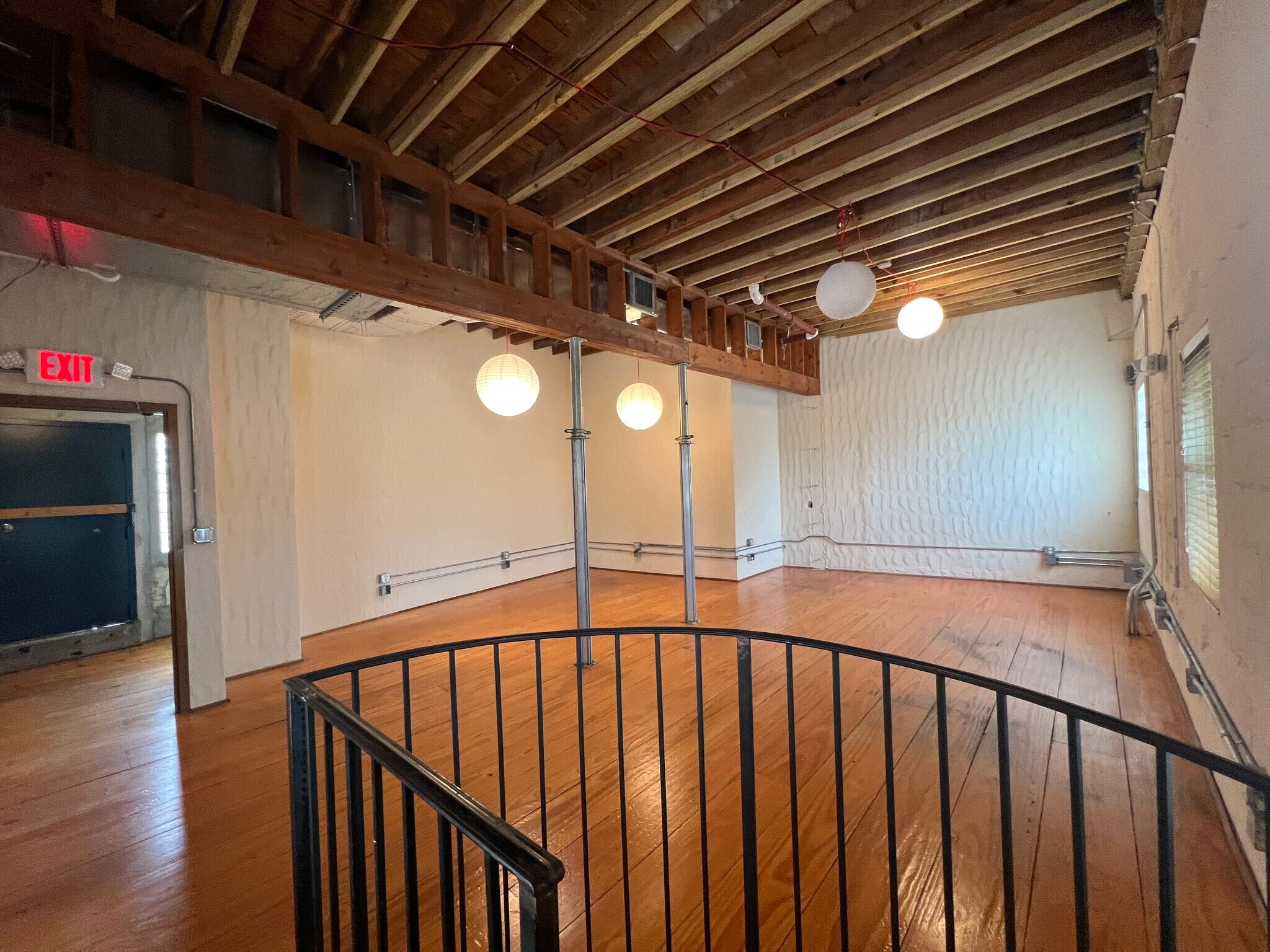 5400 NE 4 Ct, Miami, FL for lease Building Photo- Image 1 of 3