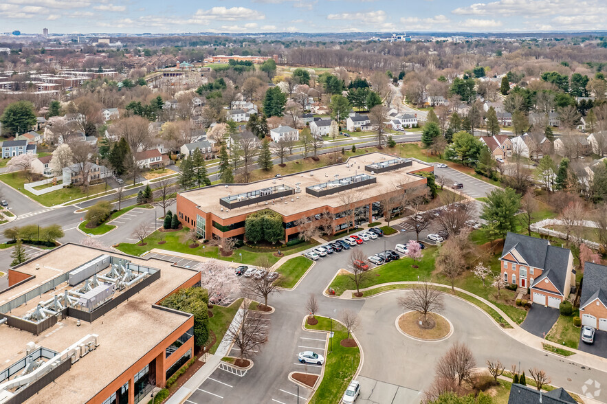 940-948 Clopper Rd, Gaithersburg, MD for lease - Aerial - Image 2 of 5