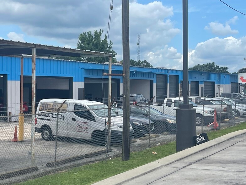 8056 Airline Hwy, Baton Rouge, LA for lease - Building Photo - Image 2 of 7
