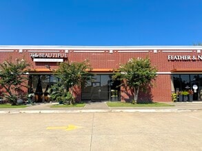 3711 Raoul Wallenberg Ln, Missouri City, TX for lease Interior Photo- Image 1 of 9