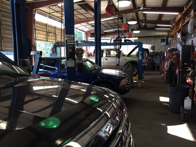 473 Washington St, Attleboro, MA for sale - Building Photo - Image 3 of 5