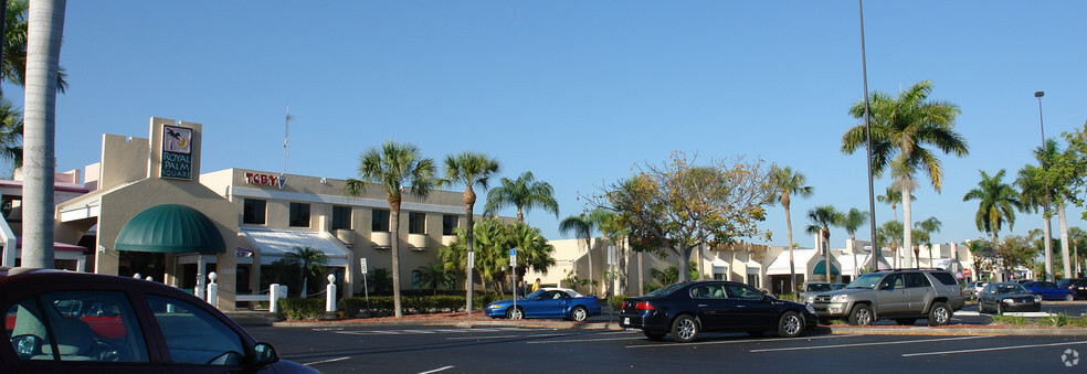 1400 Colonial Blvd, Fort Myers, FL for sale - Primary Photo - Image 1 of 1